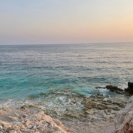 Palermiti Luxury Rooms Himare Esterno foto