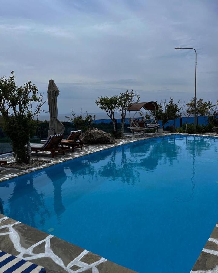 Palermiti Luxury Rooms Himare Esterno foto